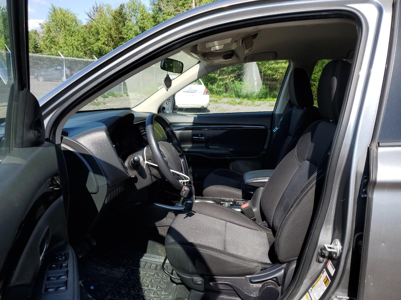 2020 Mitsubishi Outlander Es VIN: JA4AZ2A31LZ612278 Lot: 62982274