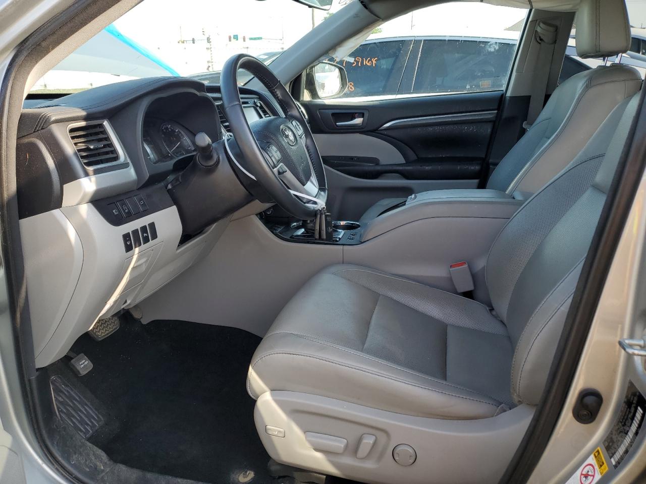 2018 Toyota Highlander Limited VIN: 5TDDZRFH3JS907834 Lot: 62742404