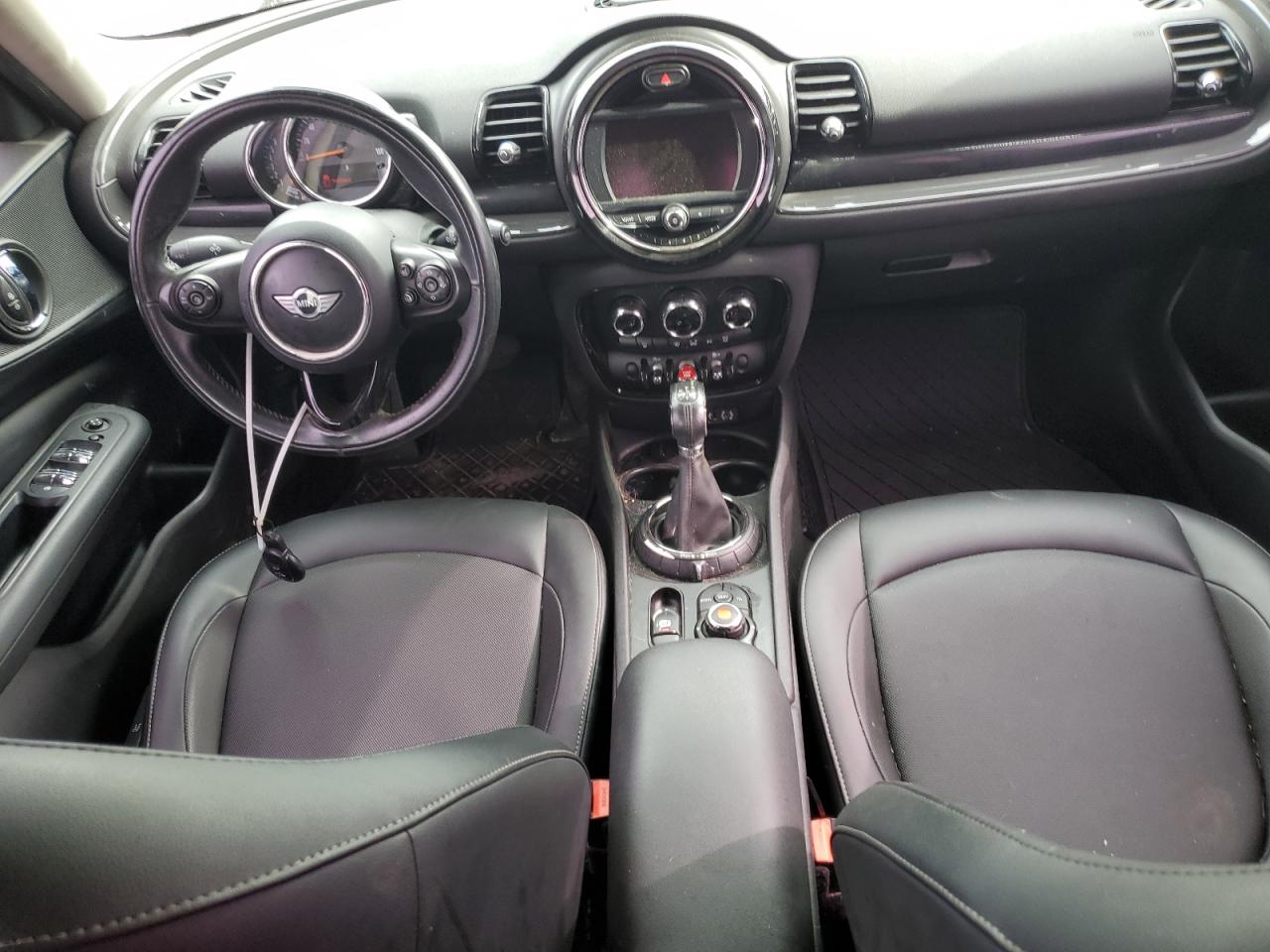 2017 Mini Cooper Clubman VIN: WMWLN5C39H2E33561 Lot: 61059764