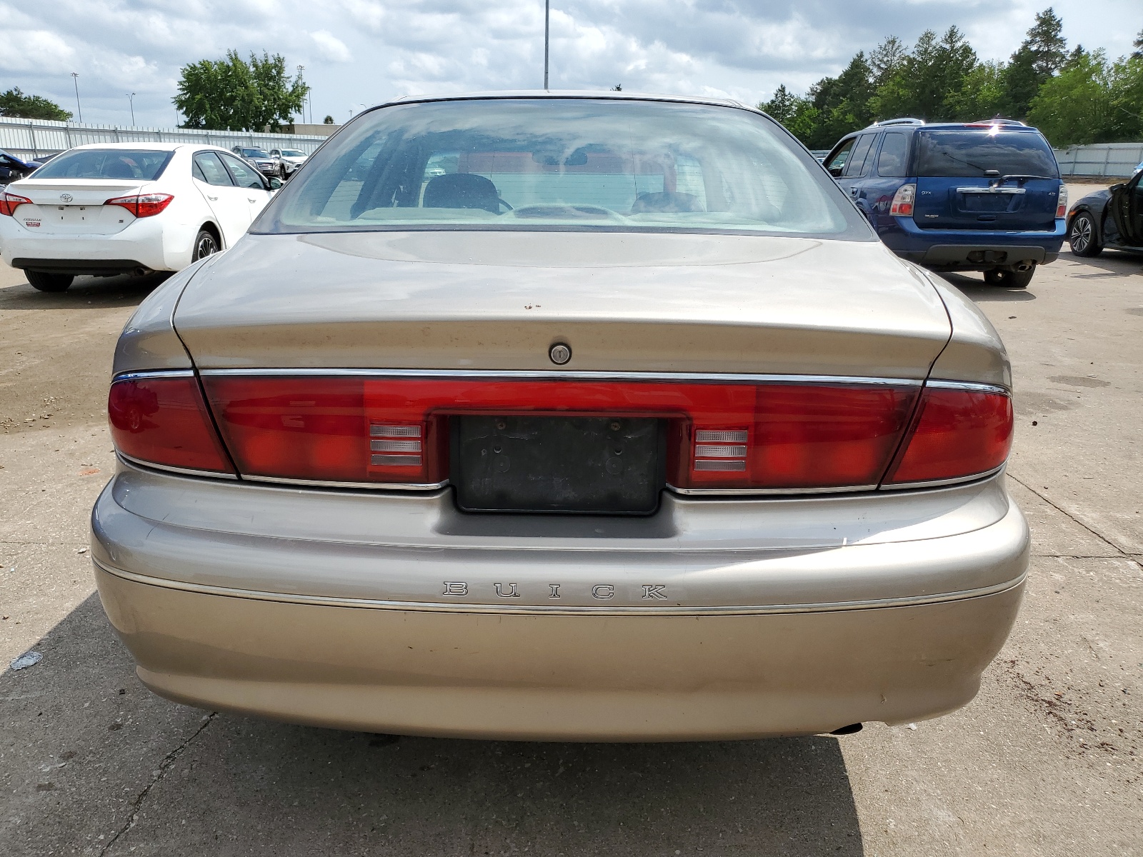 2G4WS52J721122039 2002 Buick Century Custom