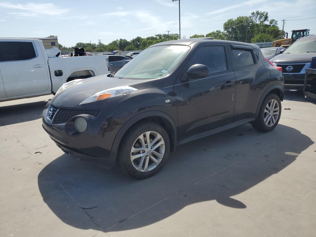 2014 Nissan Juke S VIN: JN8AF5MR4ET353294 Lot: 61267084