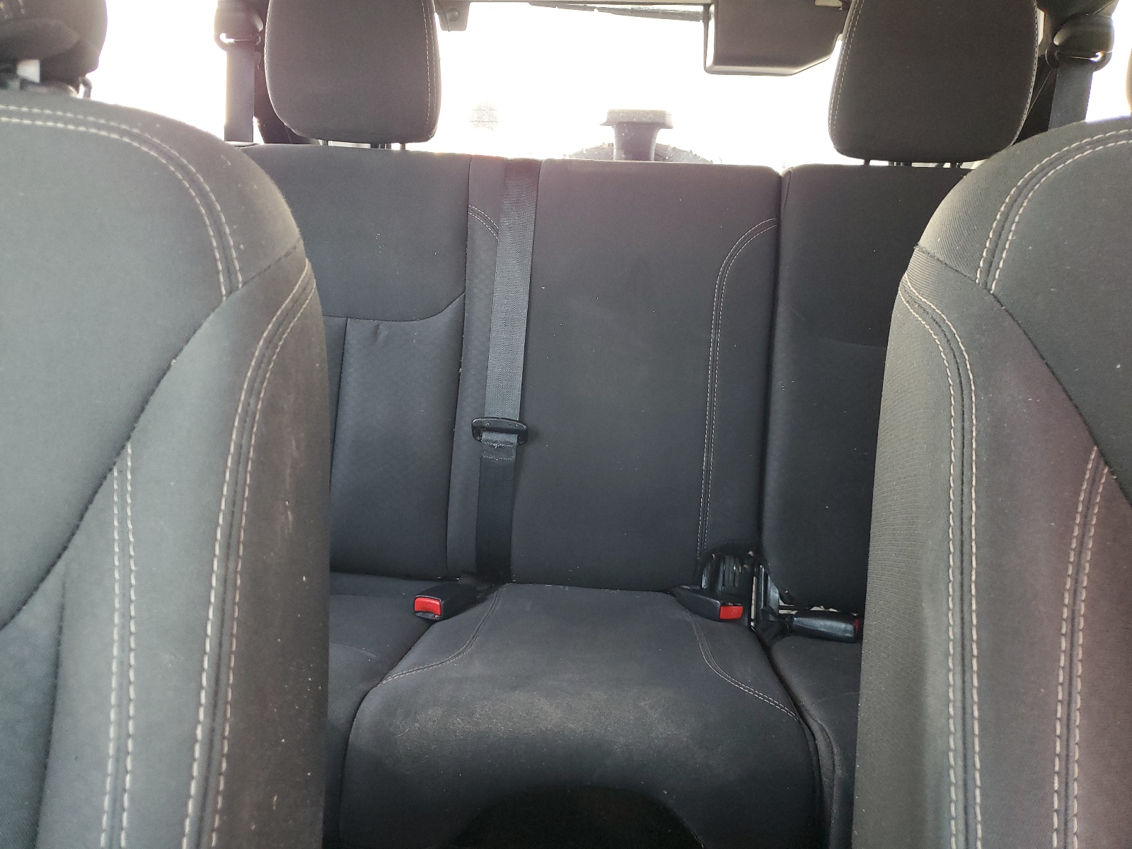 1C4BJWDGXJL872248 2018 Jeep Wrangler Unlimited Sport