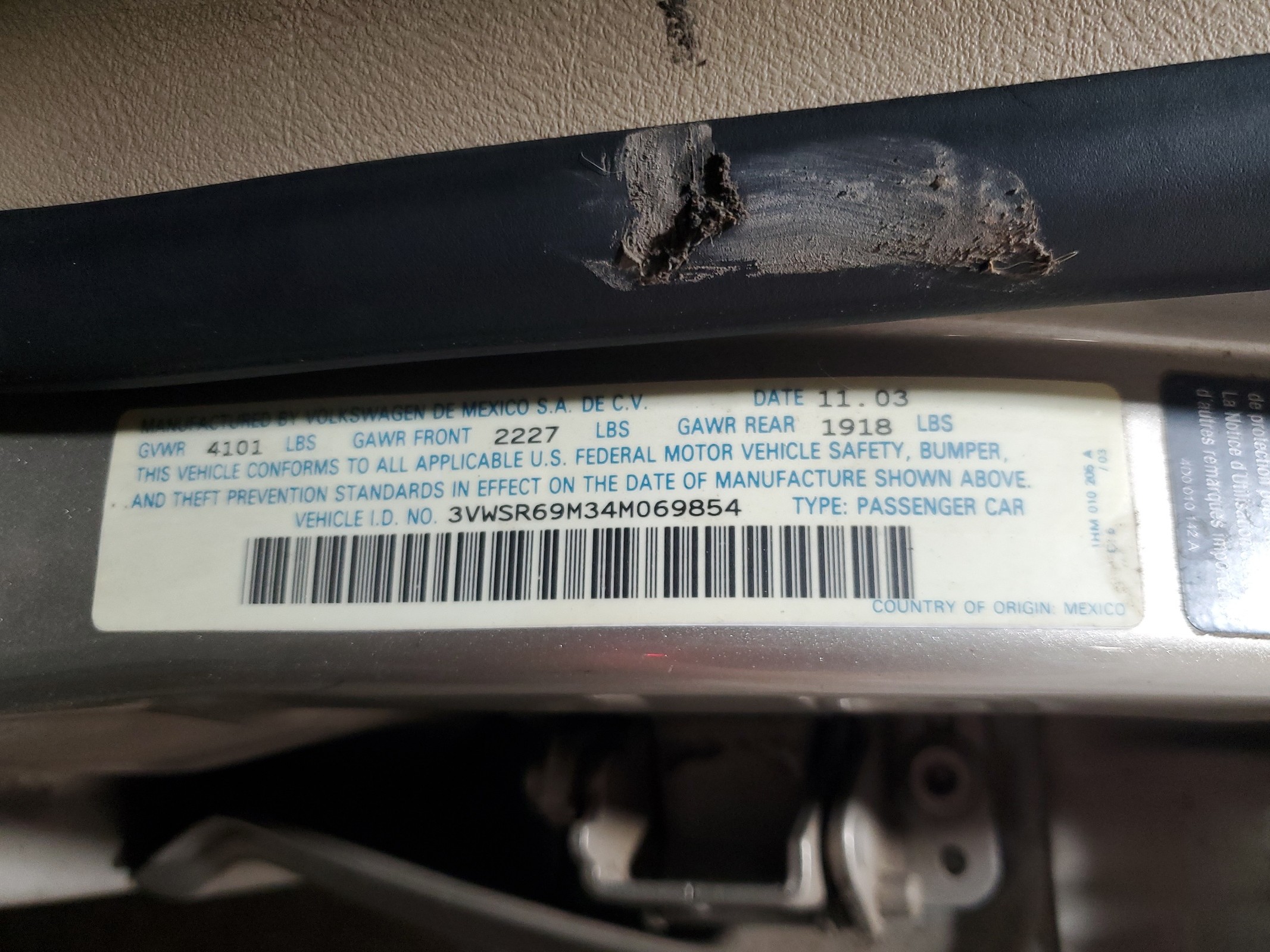 3VWSR69M34M069854 2004 Volkswagen Jetta Gls Tdi