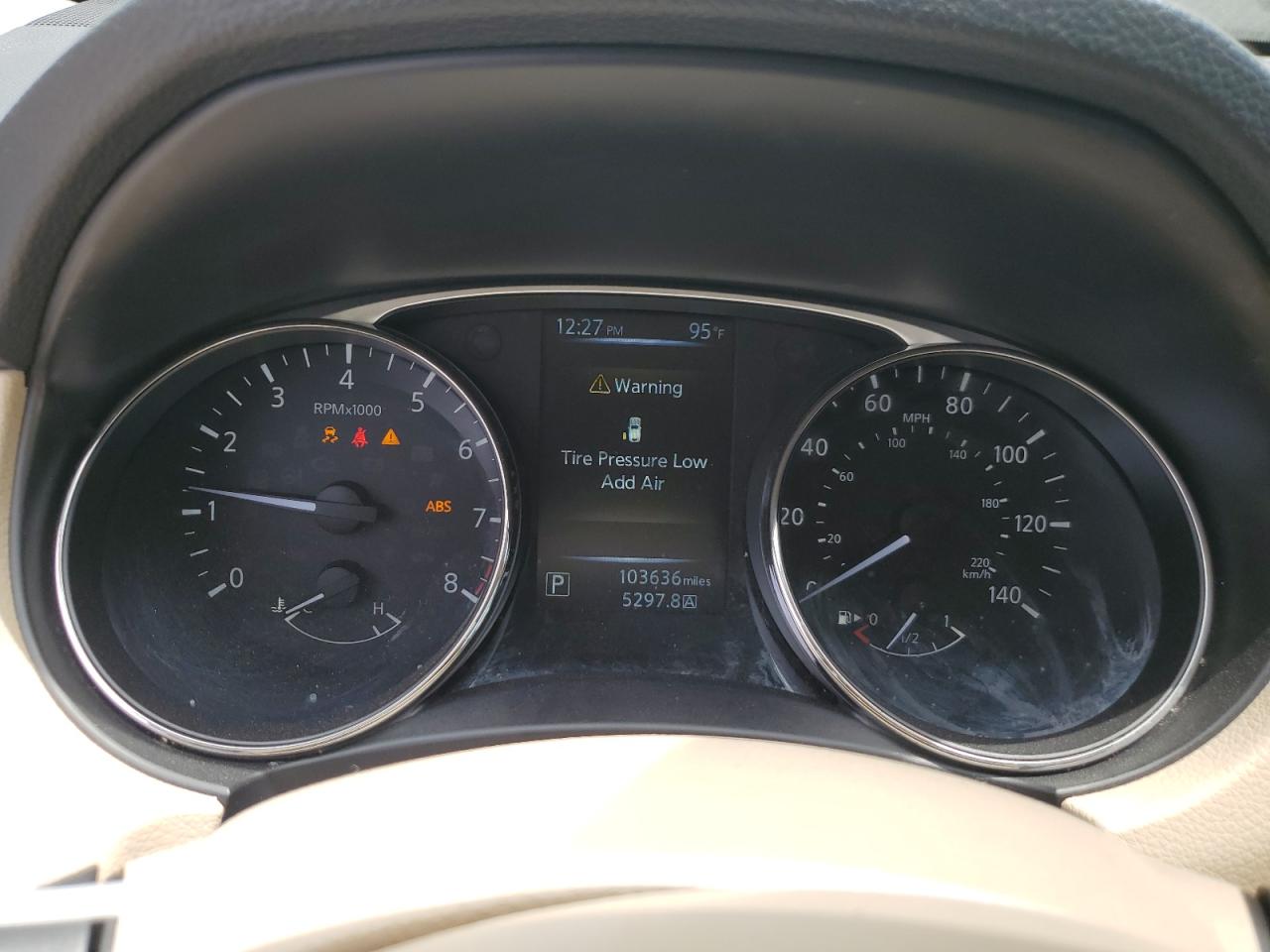 2015 Nissan Rogue S VIN: KNMAT2MTXFP592258 Lot: 61528044