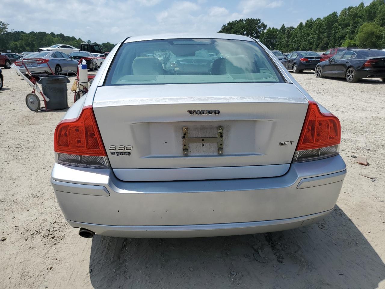 2005 Volvo S60 2.5T VIN: YV1RS592X52429879 Lot: 64546864