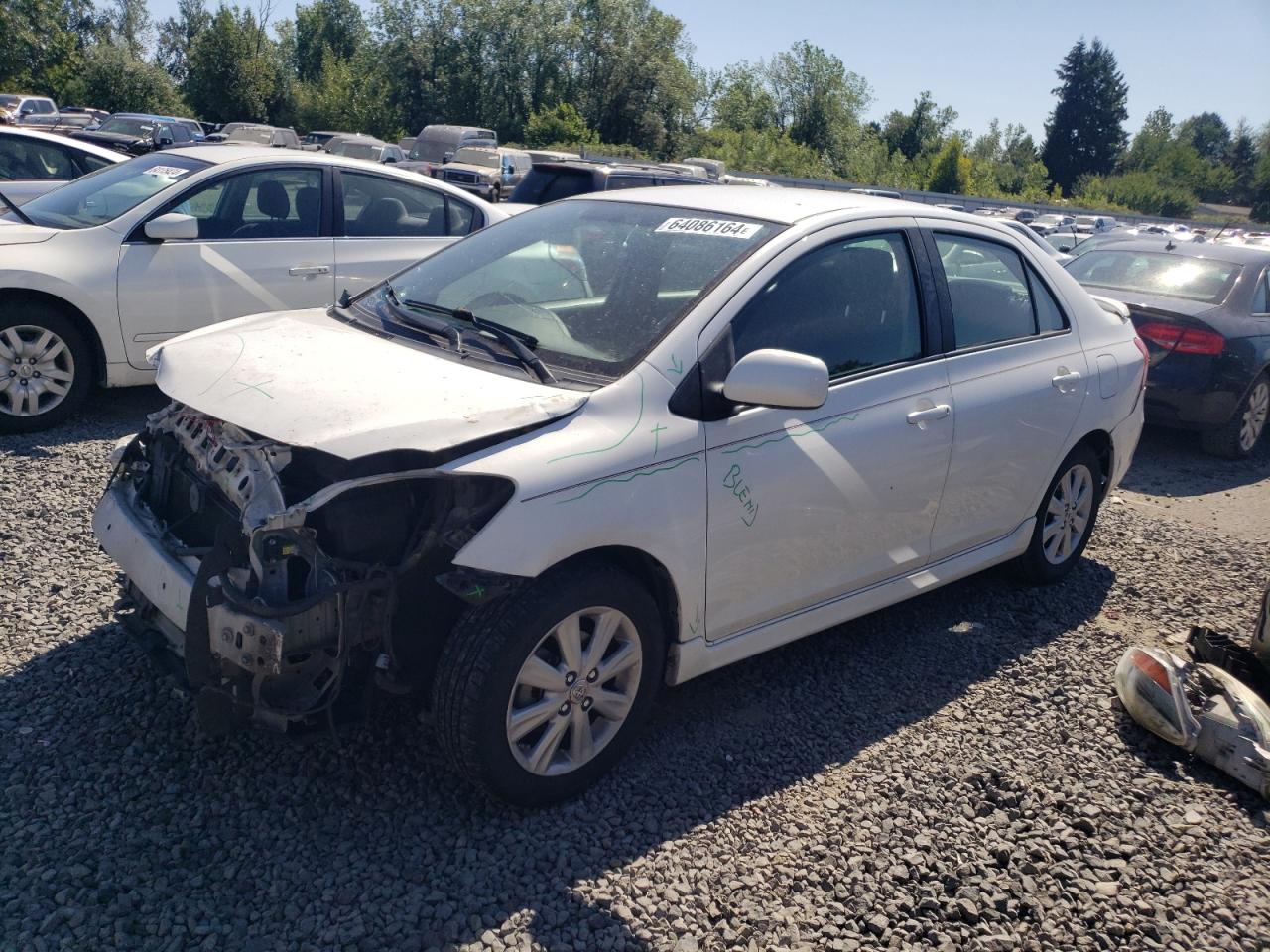 2009 Toyota Yaris - Image 1