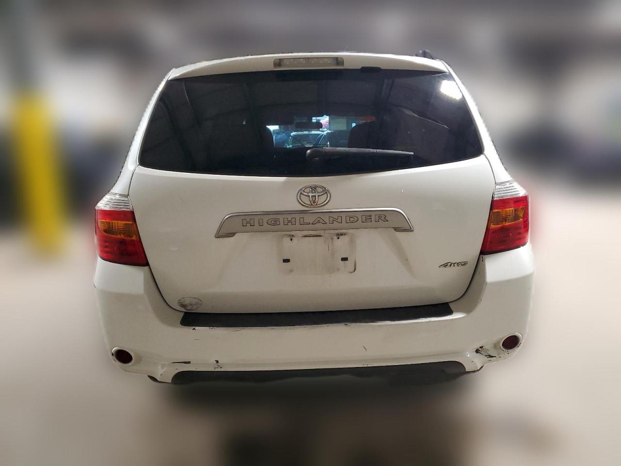 2010 Toyota Highlander VIN: 5TDBK3EH9AS040210 Lot: 63777454