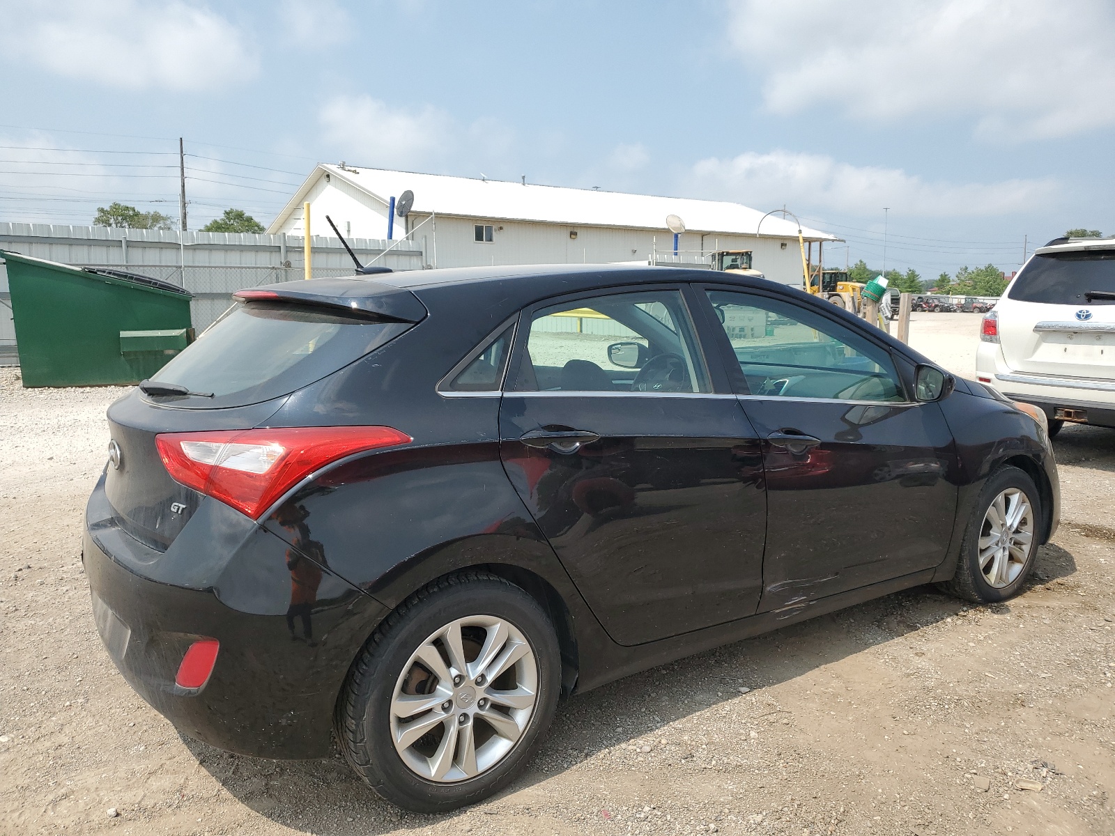 2014 Hyundai Elantra Gt vin: KMHD35LH1EU199854