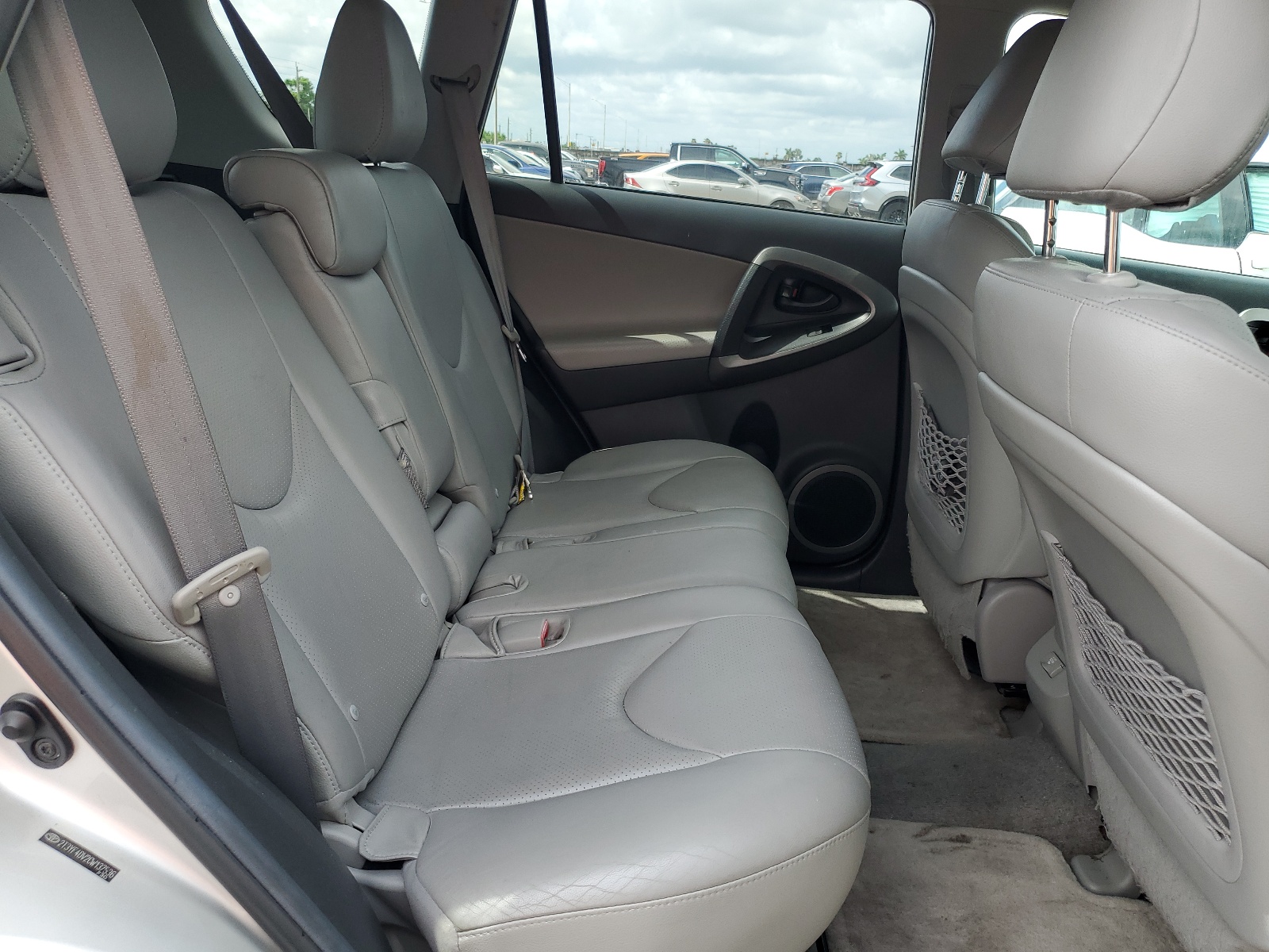 2T3YF4DV2CW137536 2012 Toyota Rav4 Limited