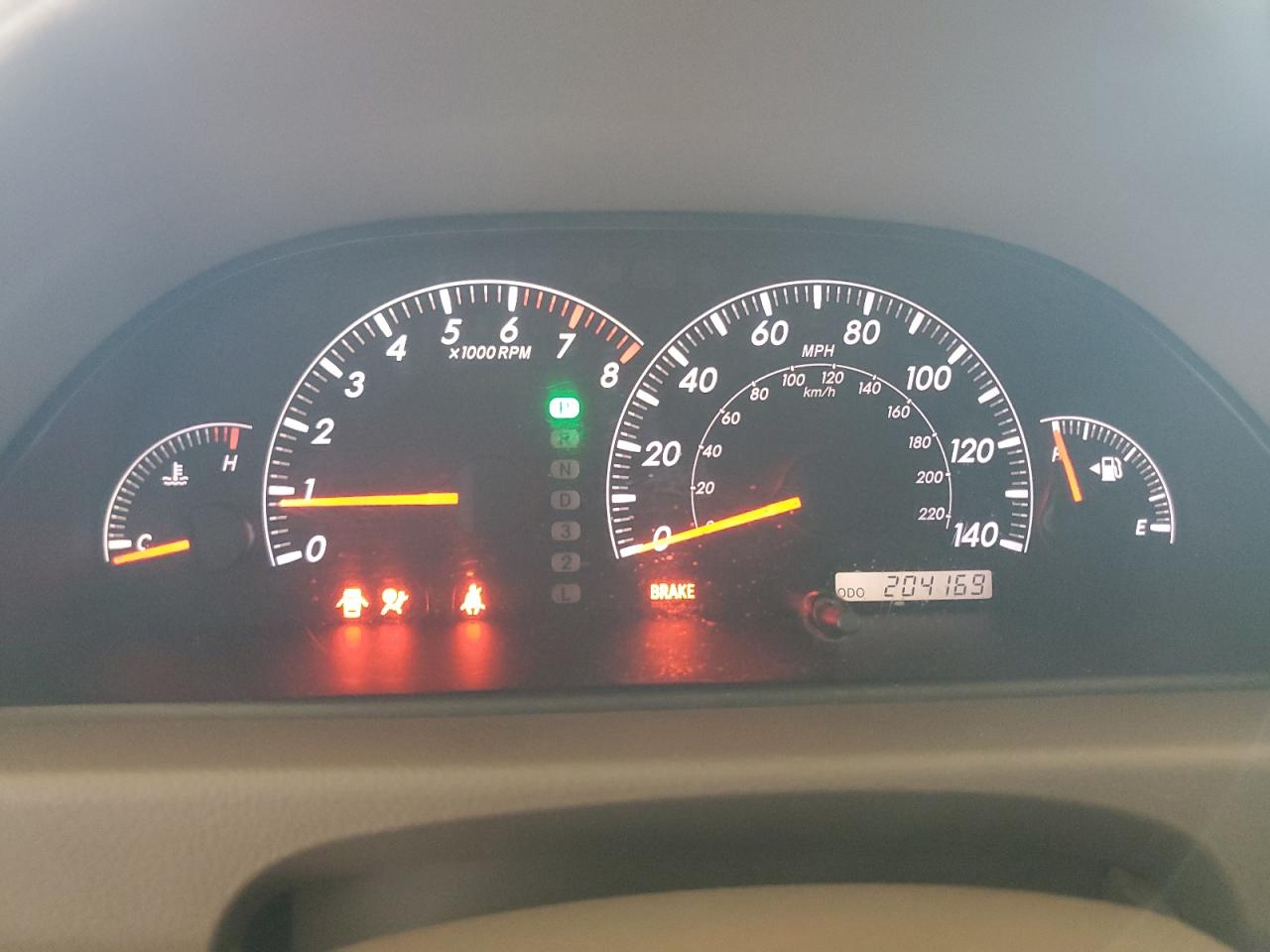 2005 Toyota Camry Le VIN: 4T1BF30K15U093715 Lot: 64596384