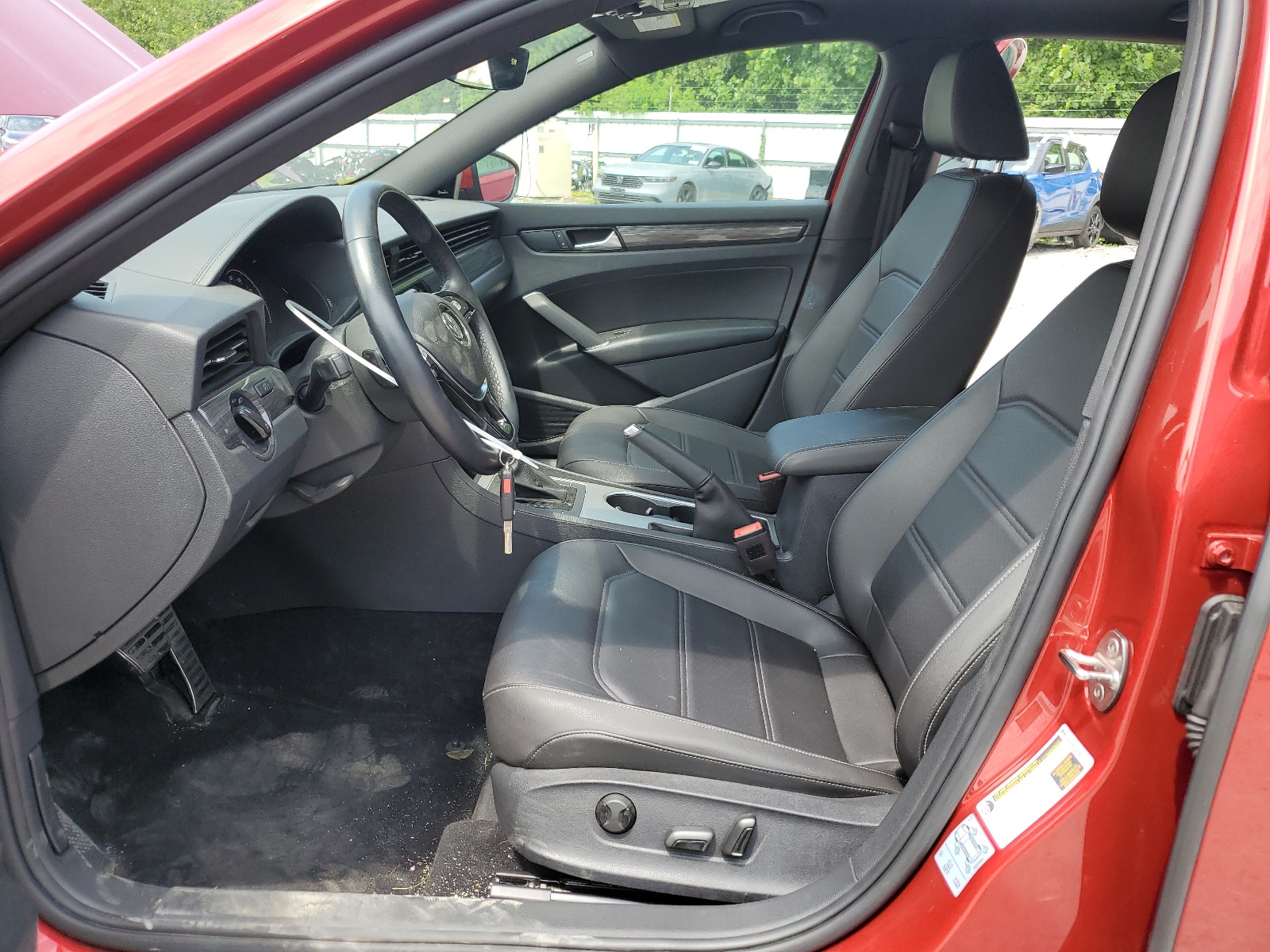 1VWMA7A36MC011652 2021 Volkswagen Passat R-Line