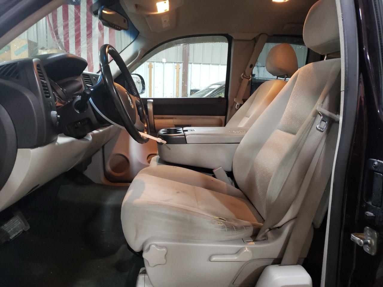 2008 Chevrolet Silverado K1500 VIN: 2GCEK19C081236232 Lot: 61726954