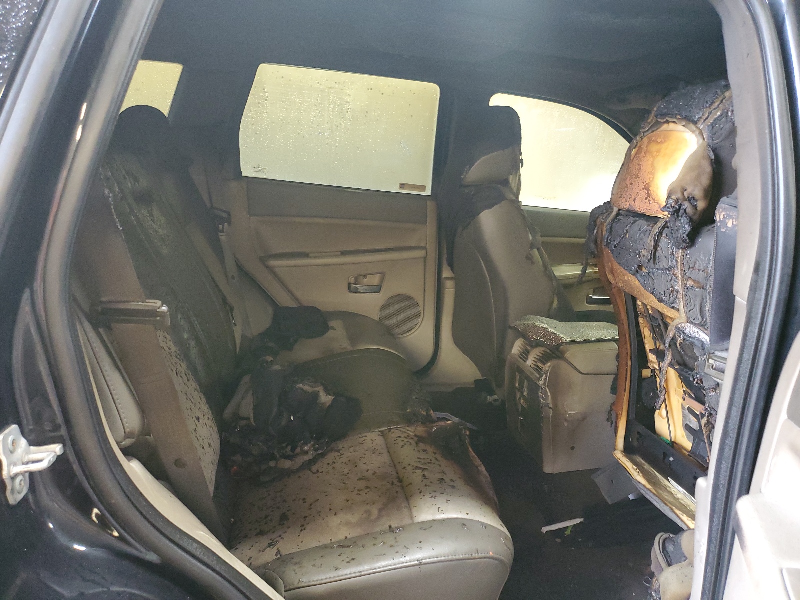 1J8HR58PX9C517155 2009 Jeep Grand Cherokee Limited