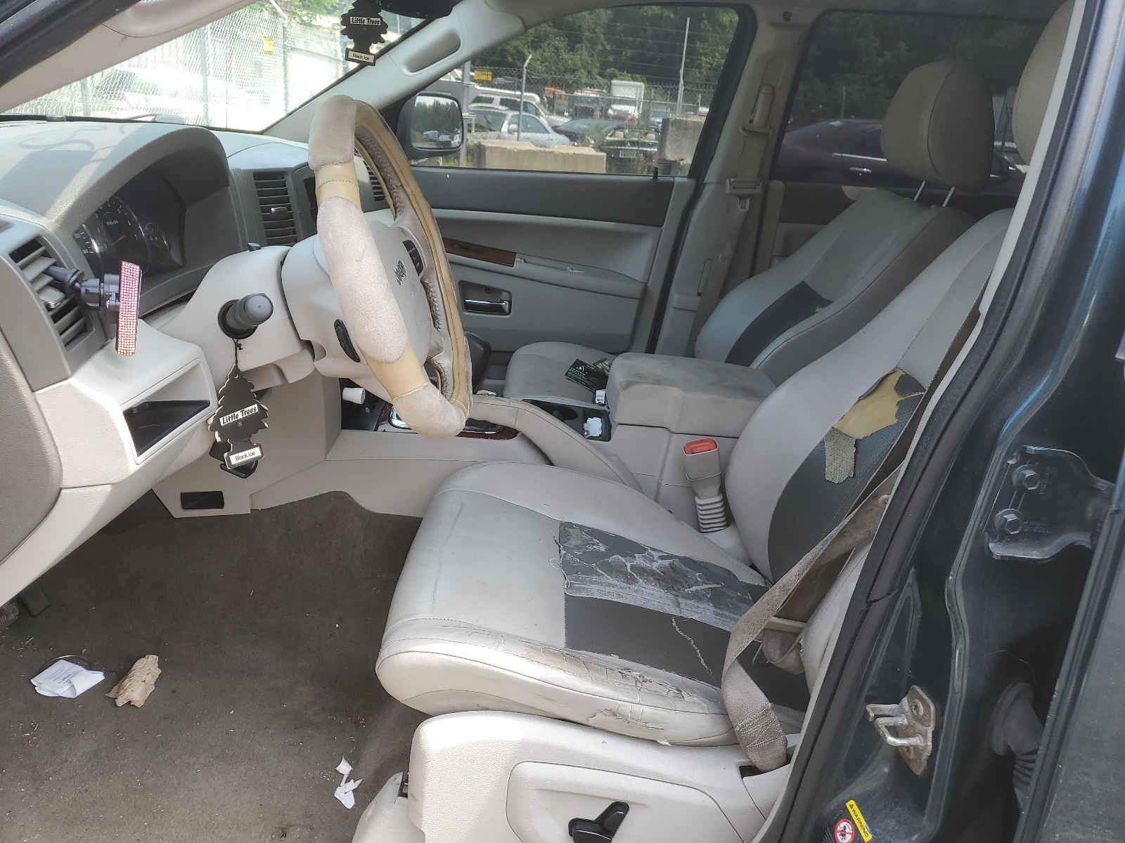 1J8HR58215C646514 2005 Jeep Grand Cherokee Limited