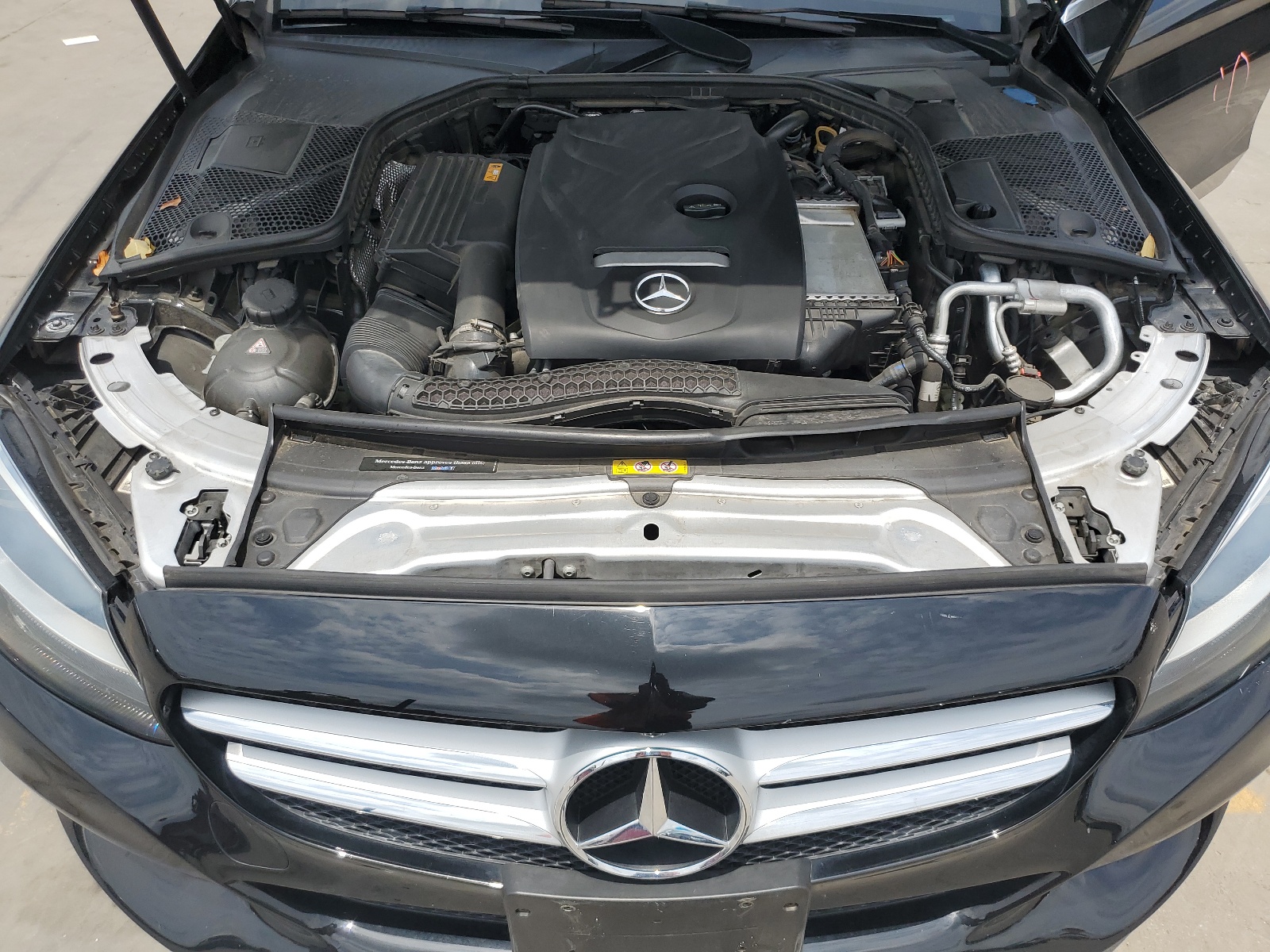 55SWF4JB4HU224111 2017 Mercedes-Benz C 300