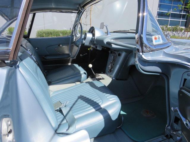 1958 CHEVROLET CORVETTE