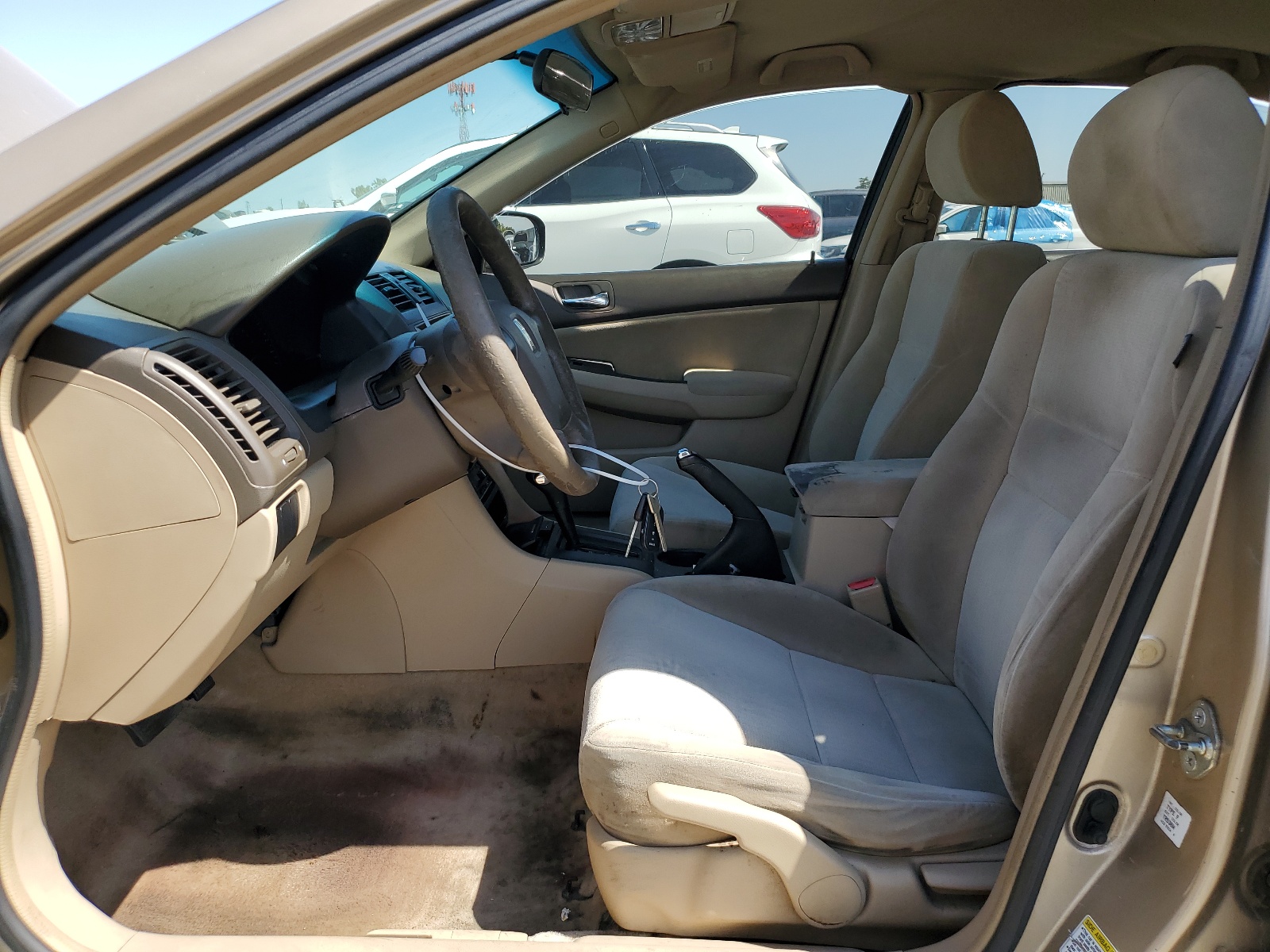 1HGCM56415A106386 2005 Honda Accord Lx