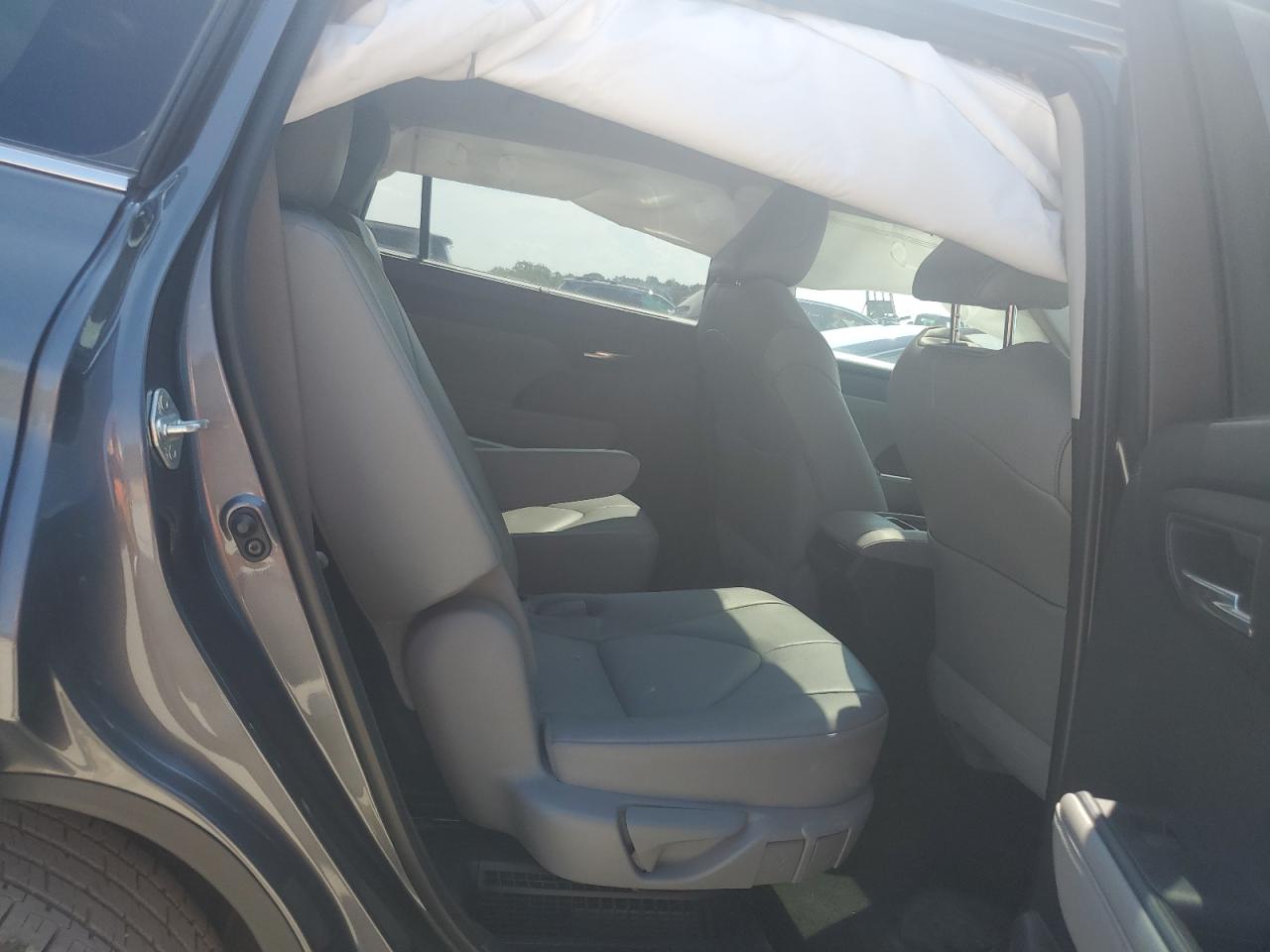 2021 Toyota Highlander Hybrid Xle VIN: 5TDHARAH3MS509088 Lot: 62720904