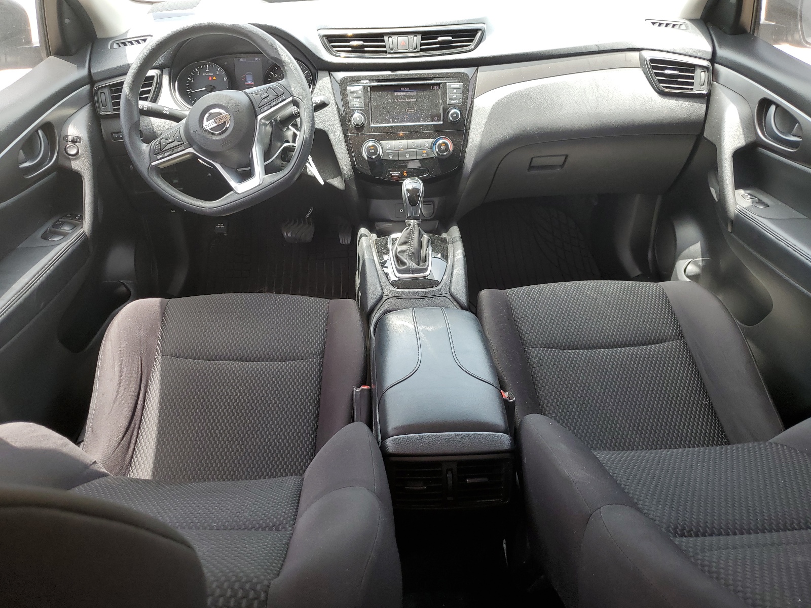 JN1BJ1CP9KW527266 2019 Nissan Rogue Sport S