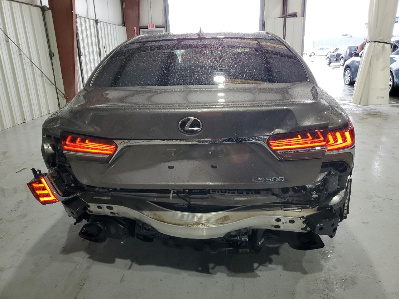 2018 Lexus Ls 500 Base VIN: JTHB51FF2J5006218 Lot: 62648604