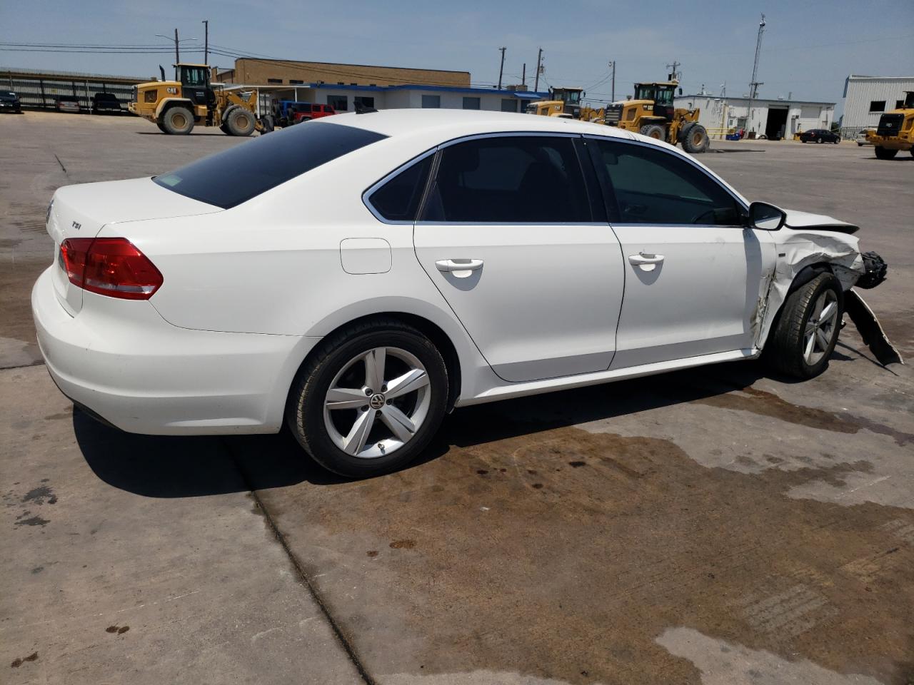 VIN 1VWAS7A33FC106043 2015 VOLKSWAGEN PASSAT no.3