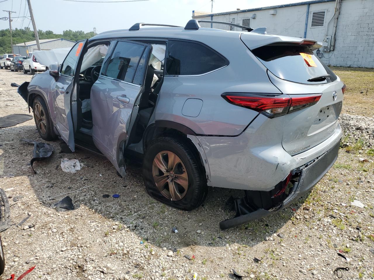 2022 Toyota Highlander Hybrid Xle VIN: 5TDABRCH1NS540269 Lot: 62929924