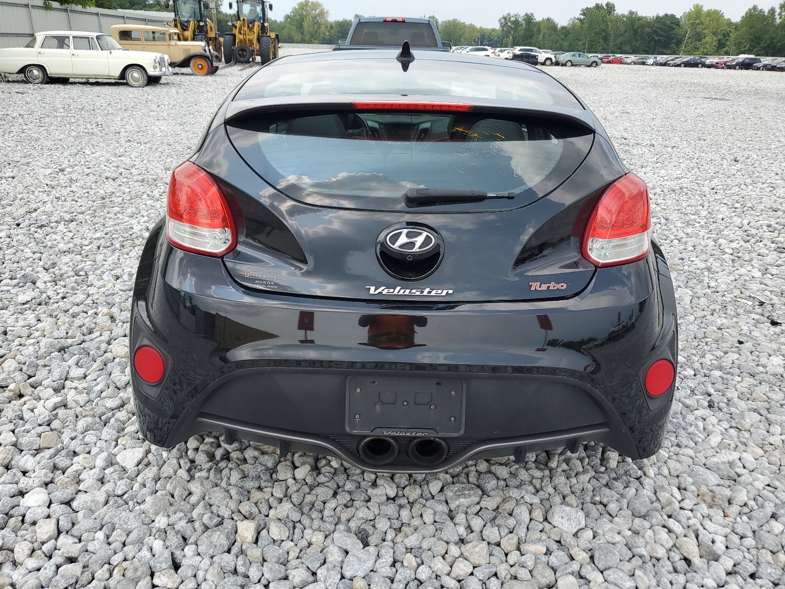 KMHTC6AE1GU253537 2016 Hyundai Veloster Turbo