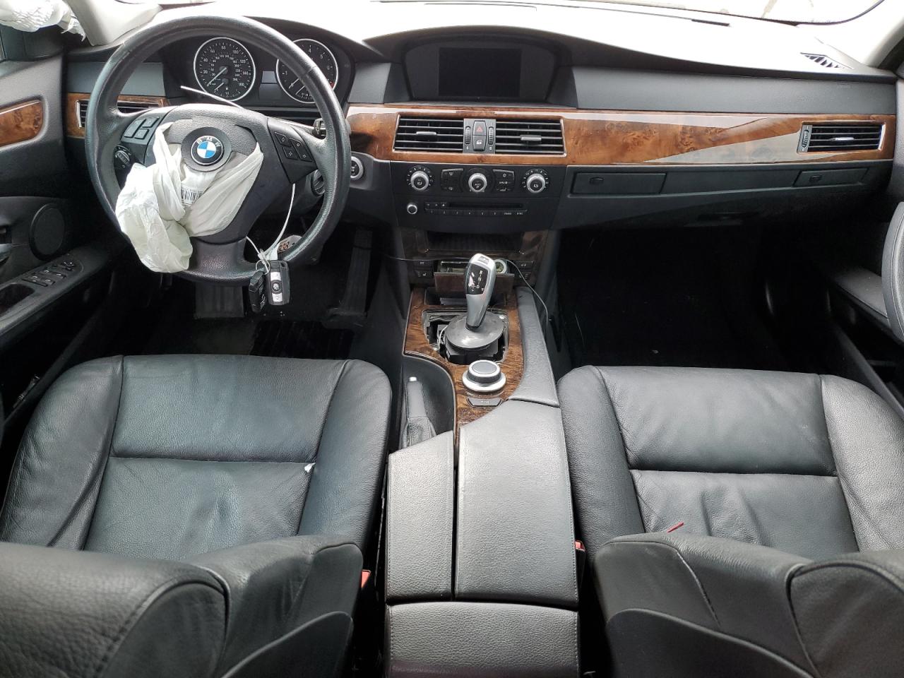 2008 BMW 528 Xi VIN: WBANV13548CZ54617 Lot: 64463294