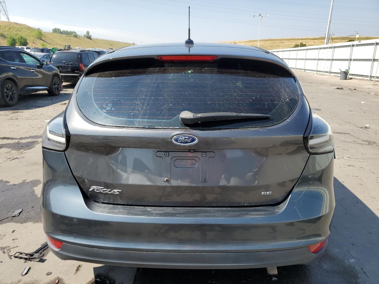 VIN 1FADP3K23JL258371 2018 FORD FOCUS no.6