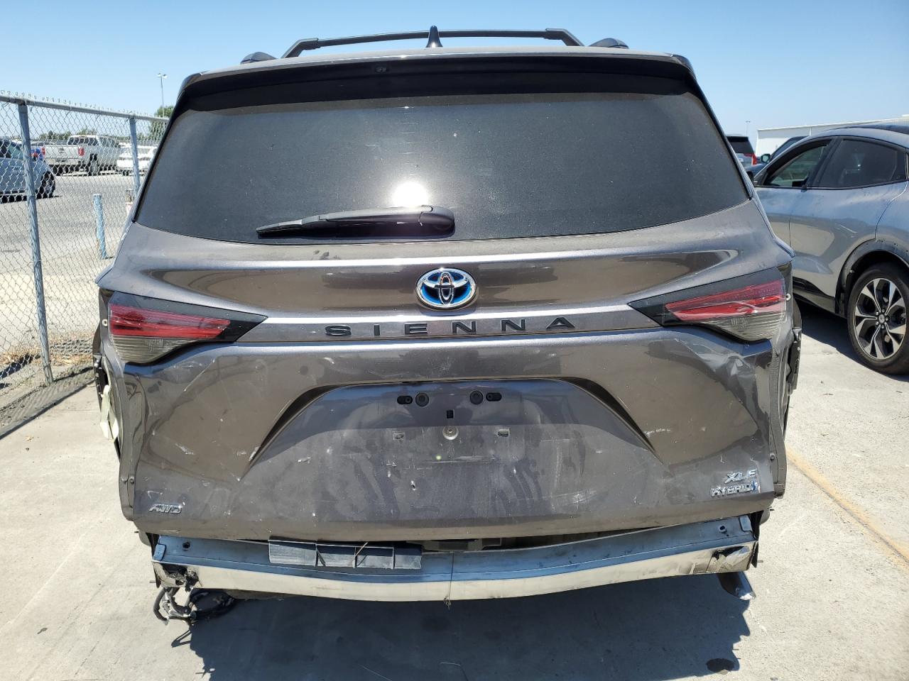 2021 Toyota Sienna Xle VIN: 5TDJSKFCXMS006161 Lot: 64202854