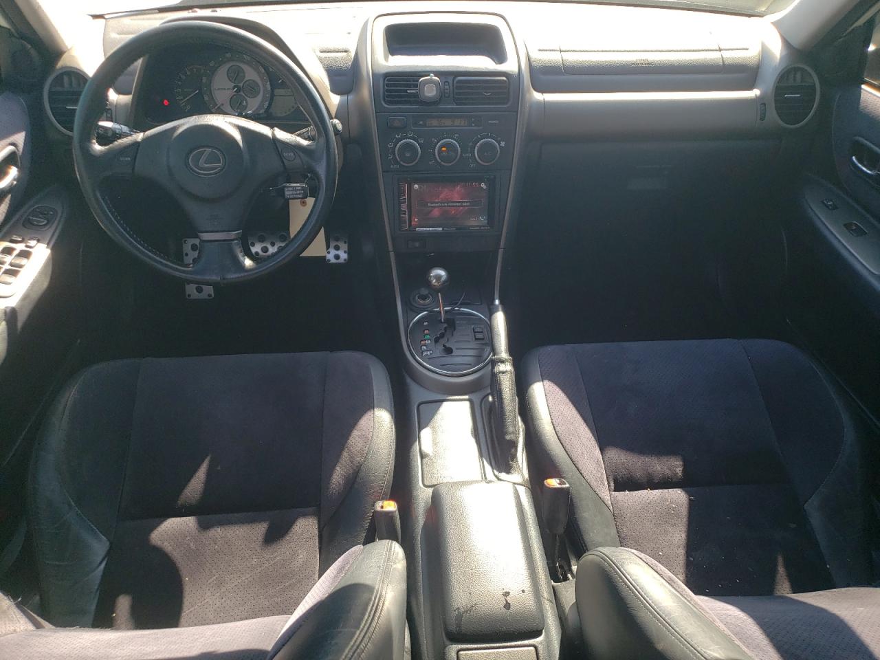 2001 Lexus Is 300 VIN: JTHBD182410029719 Lot: 61890964