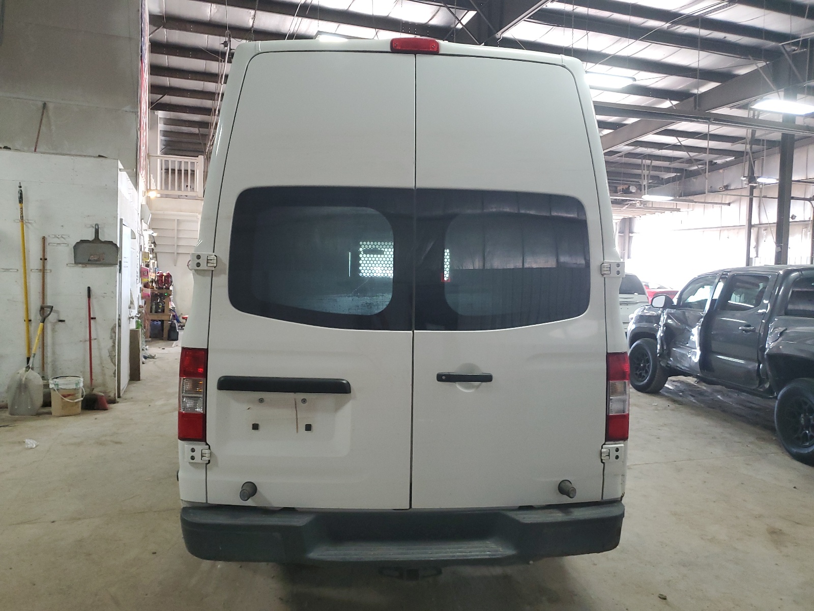 1N6BF0LX6CN114993 2012 Nissan Nv 2500