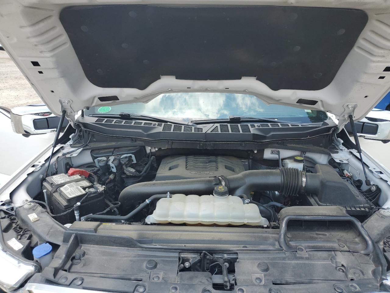 2022 Ford F150 Supercrew VIN: 1FTFW1E8XNFB87992 Lot: 62608684