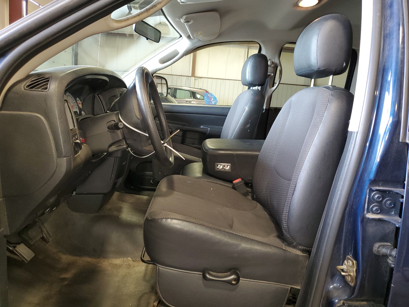 3D7KA28D93G768283 2003 Dodge Ram 2500 St