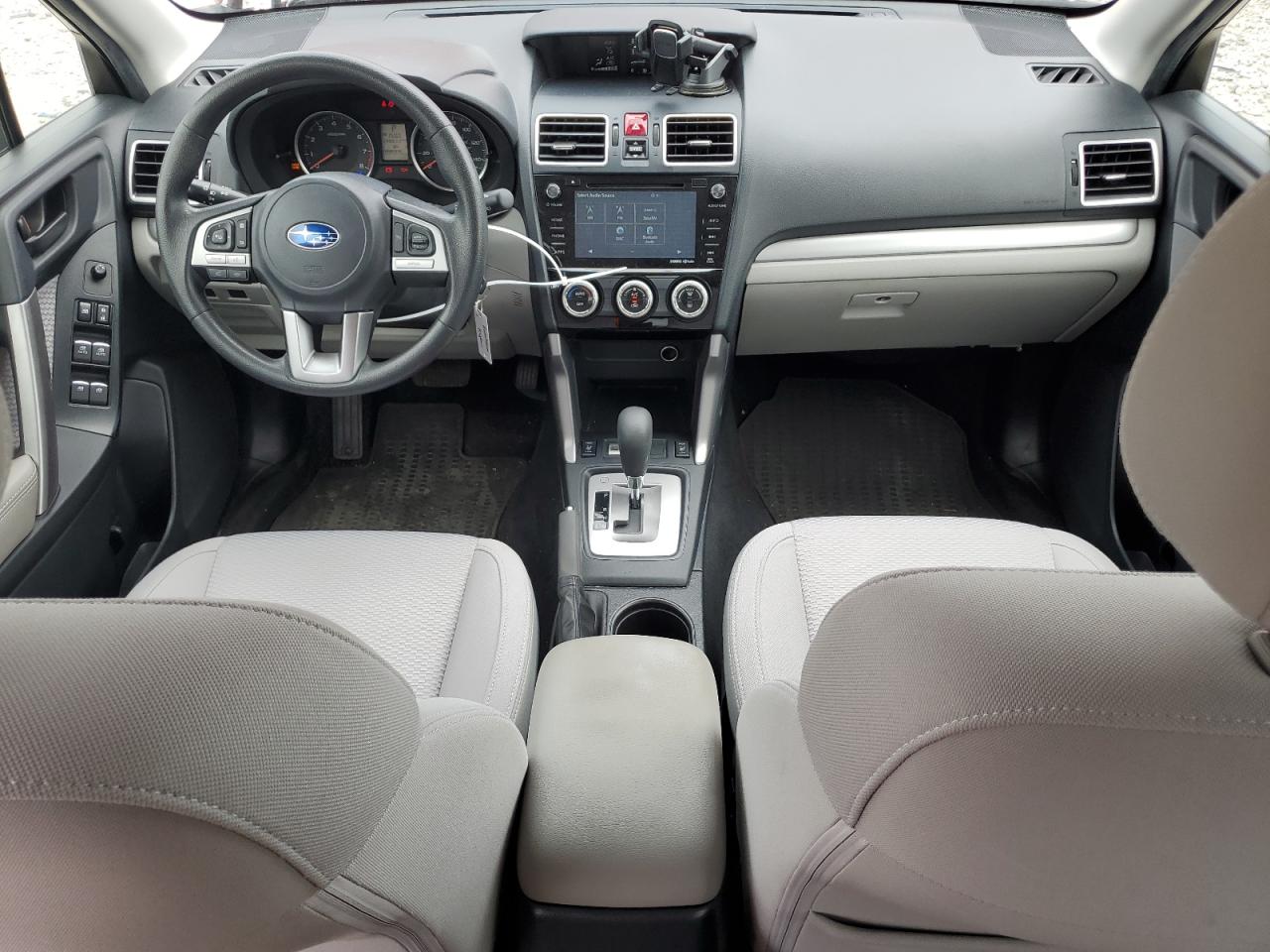 2017 Subaru Forester 2.5I Premium VIN: JF2SJAEC8HH404029 Lot: 61163994