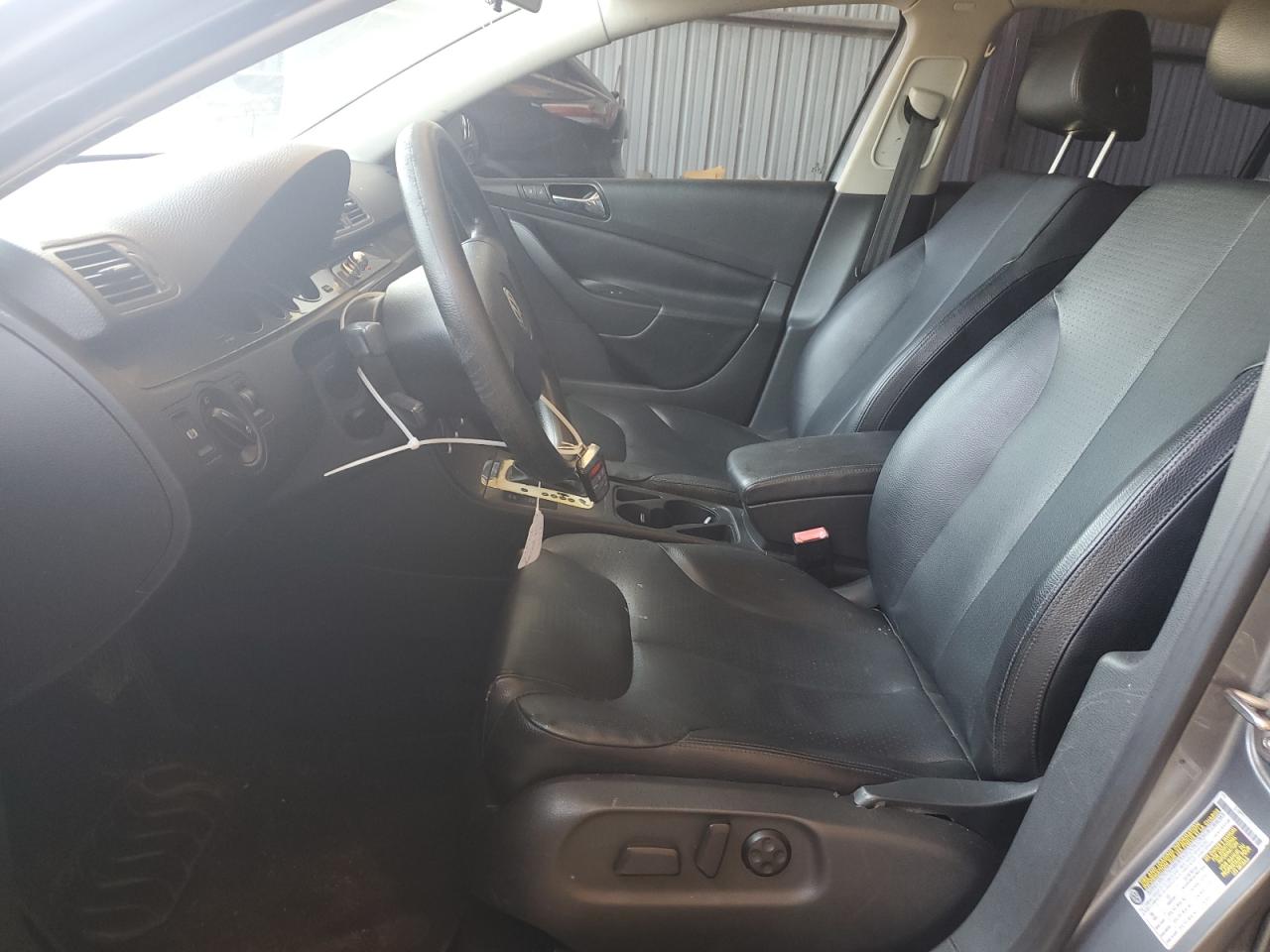 2008 Volkswagen Passat Turbo VIN: WVWJK93C18P052006 Lot: 62705314