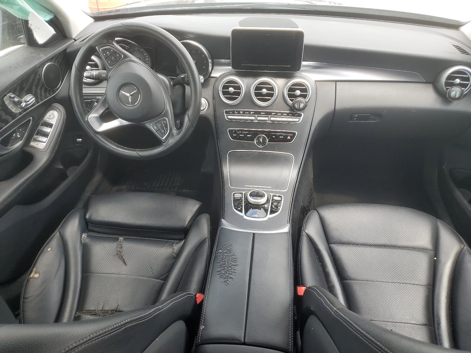 55SWF4JB9HU233032 2017 Mercedes-Benz C 300