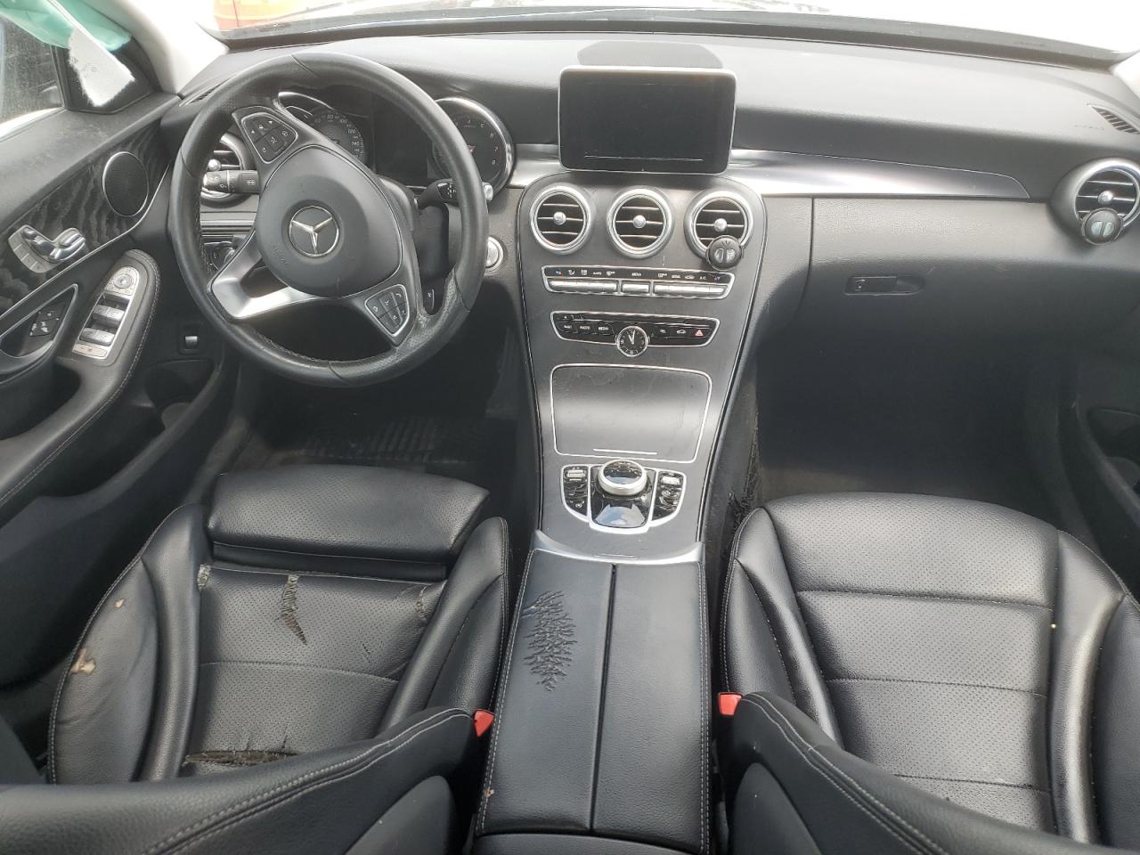 2017 Mercedes-Benz C 300 VIN: 55SWF4JB9HU233032 Lot: 63927124
