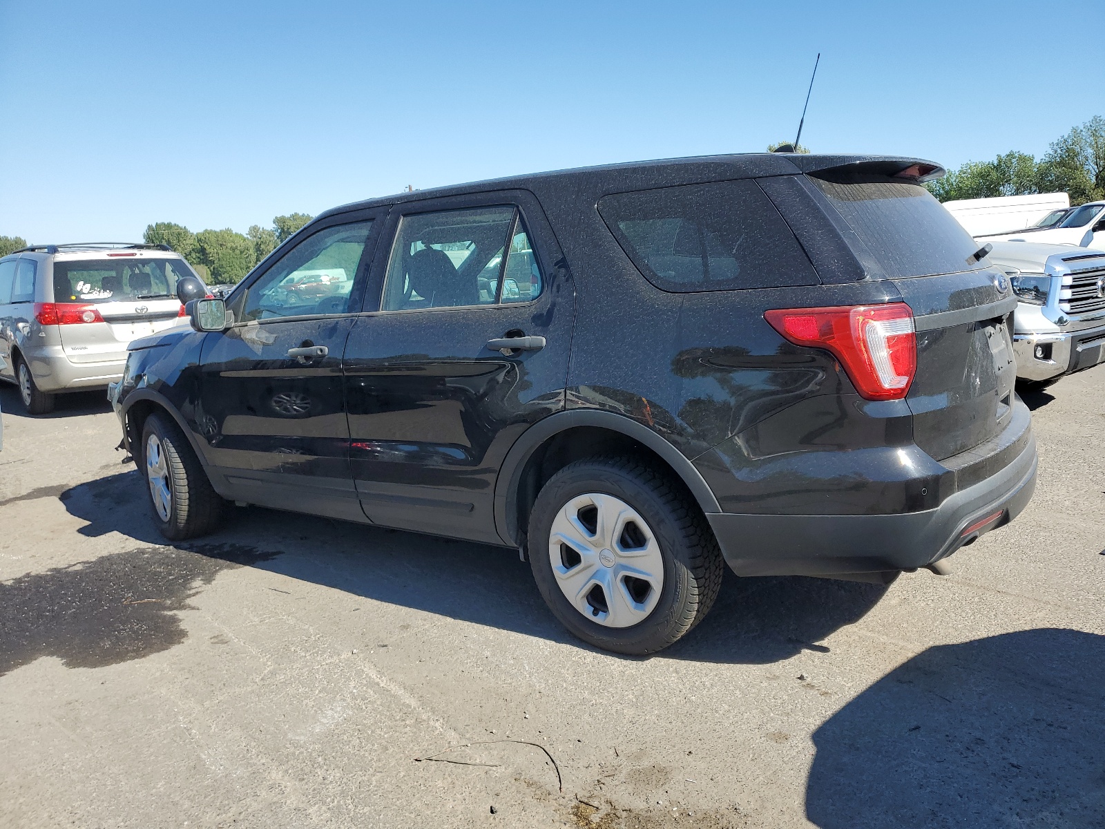 2017 Ford Explorer Police Interceptor vin: 1FM5K8AR3HGC63402