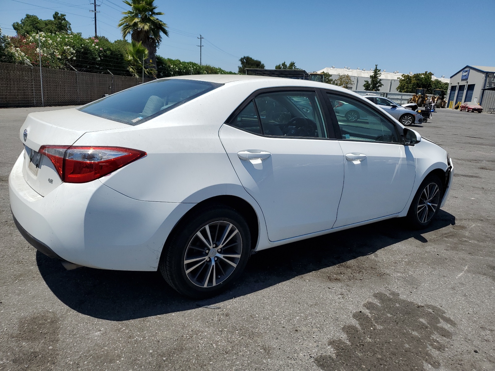 2016 Toyota Corolla L vin: 5YFBURHE5GP559013