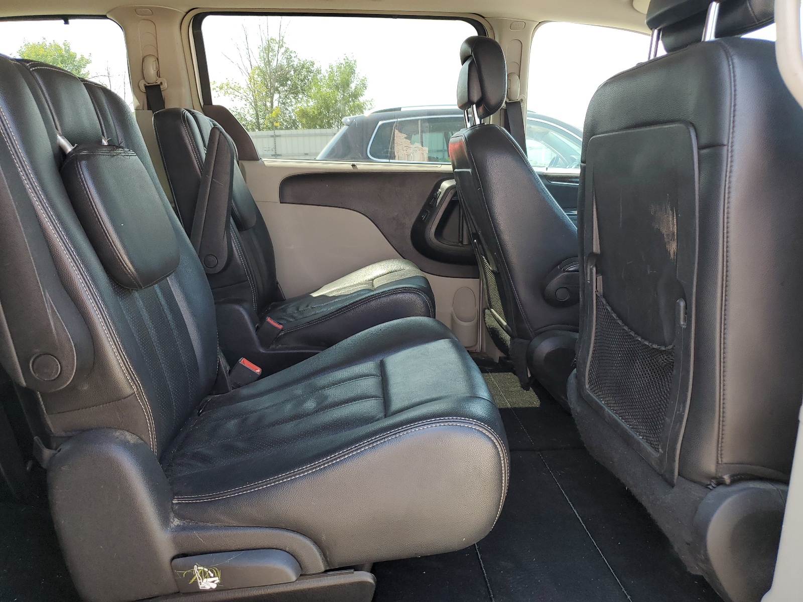 2C4RC1CG8CR135850 2012 Chrysler Town & Country Touring L