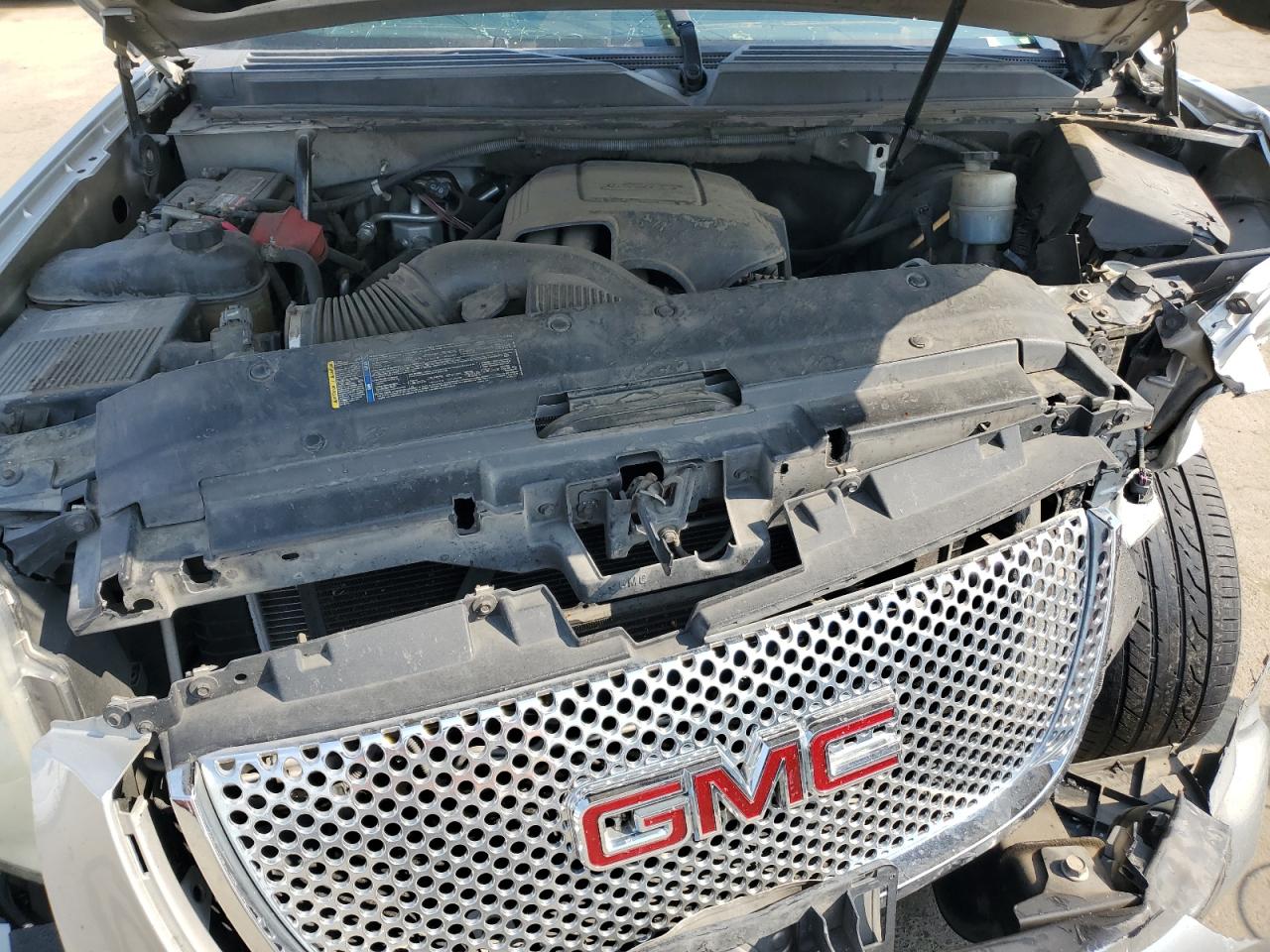 1GKUCMEF0AR283000 2010 GMC Yukon Xl Denali