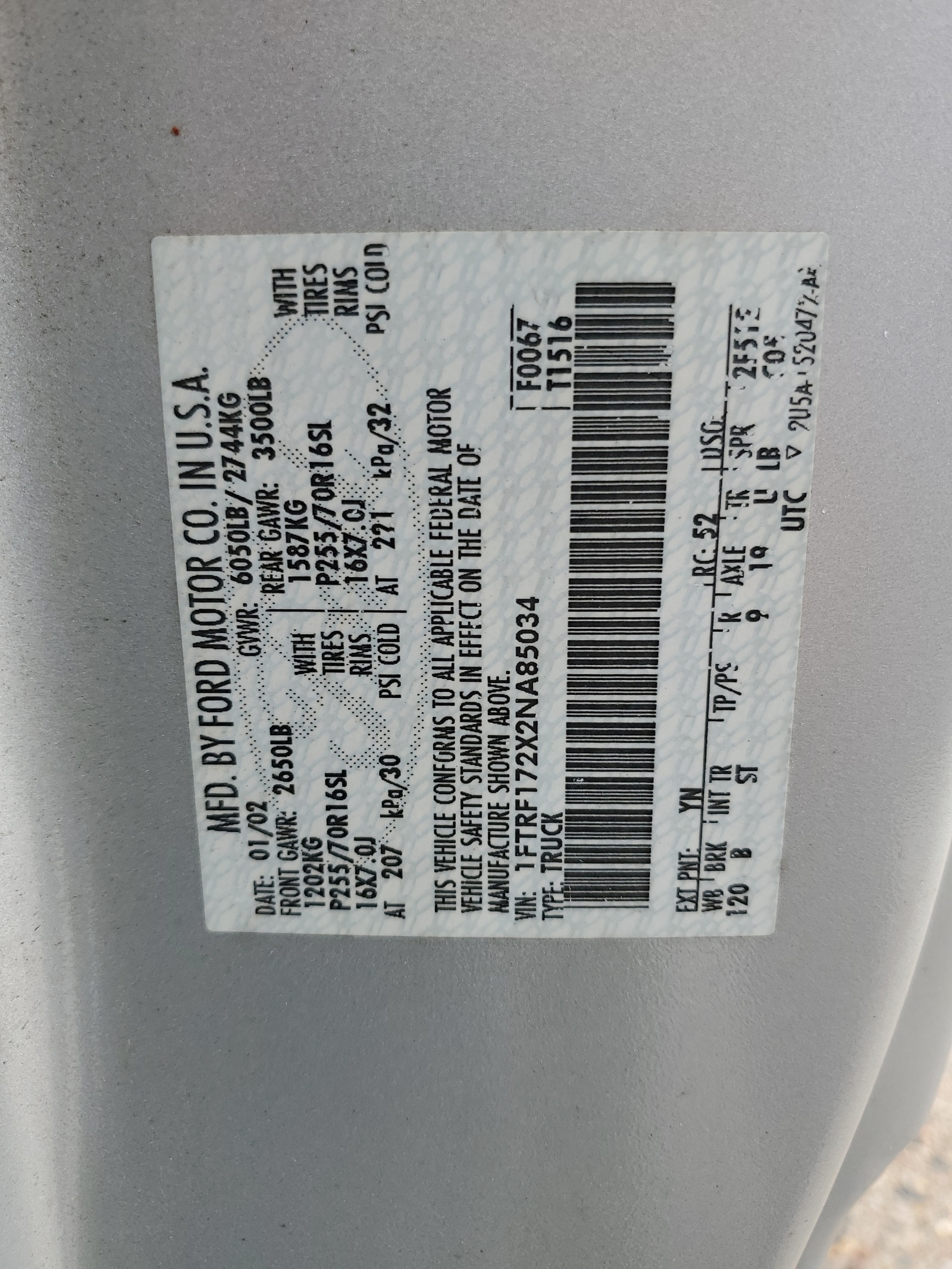 1FTRF172X2NA85034 2002 Ford F150