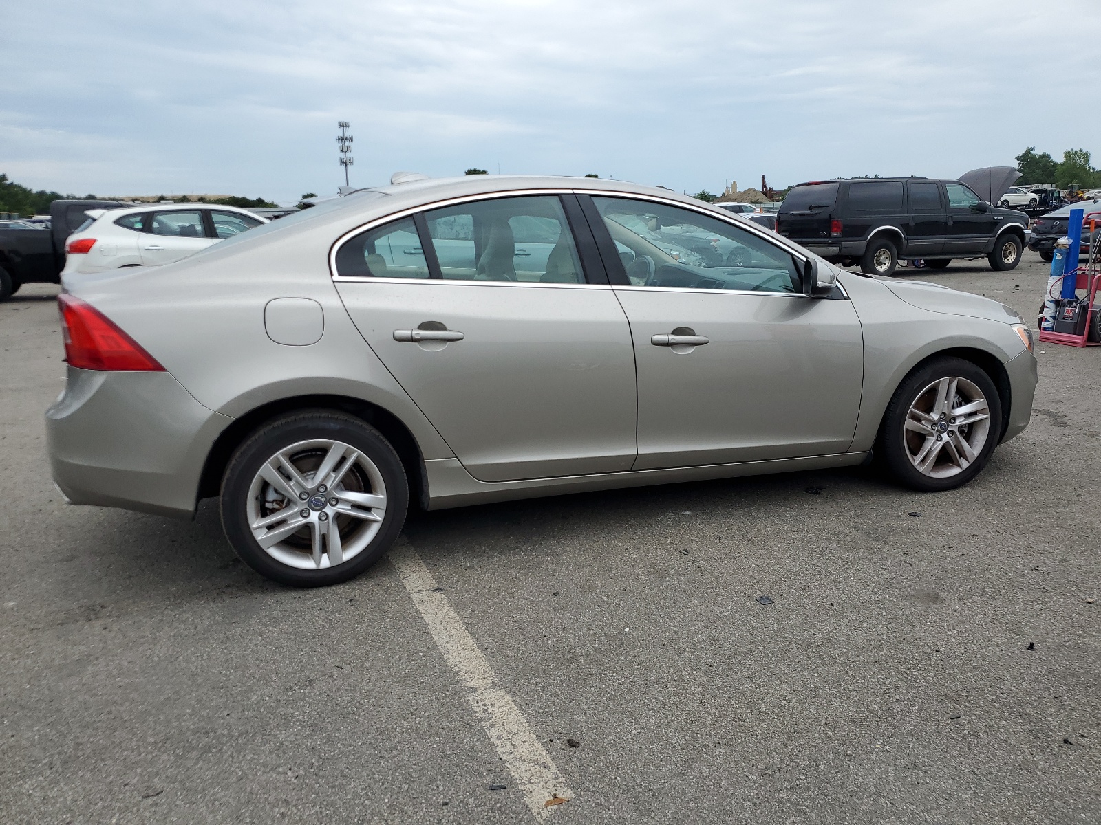 2015 Volvo S60 Platinum vin: YV1612TM3F1359342