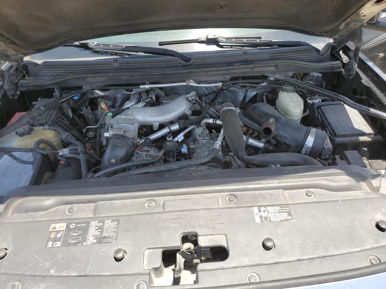 2016 GMC Sierra K3500 Denali VIN: 1GT42YE85GF272317 Lot: 63889294