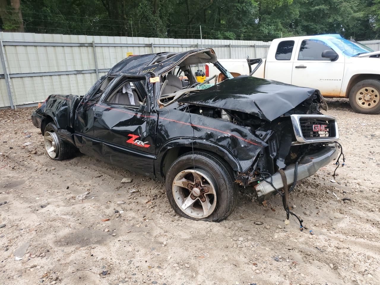 2003 GMC Sonoma - Image 4