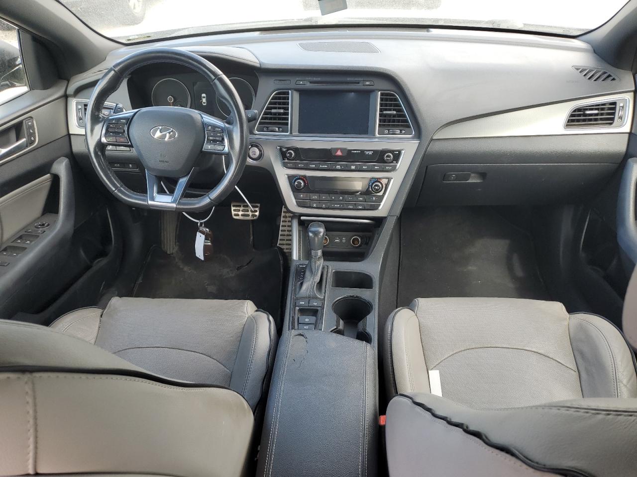 2015 Hyundai Sonata Sport VIN: 5NPE34AB1FH235054 Lot: 63273374