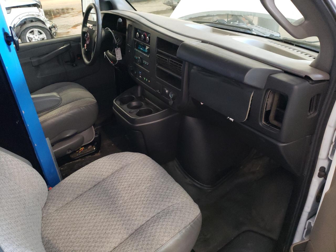 2018 Chevrolet Express G3500 VIN: 1GCZGGFG7J1340726 Lot: 62761634