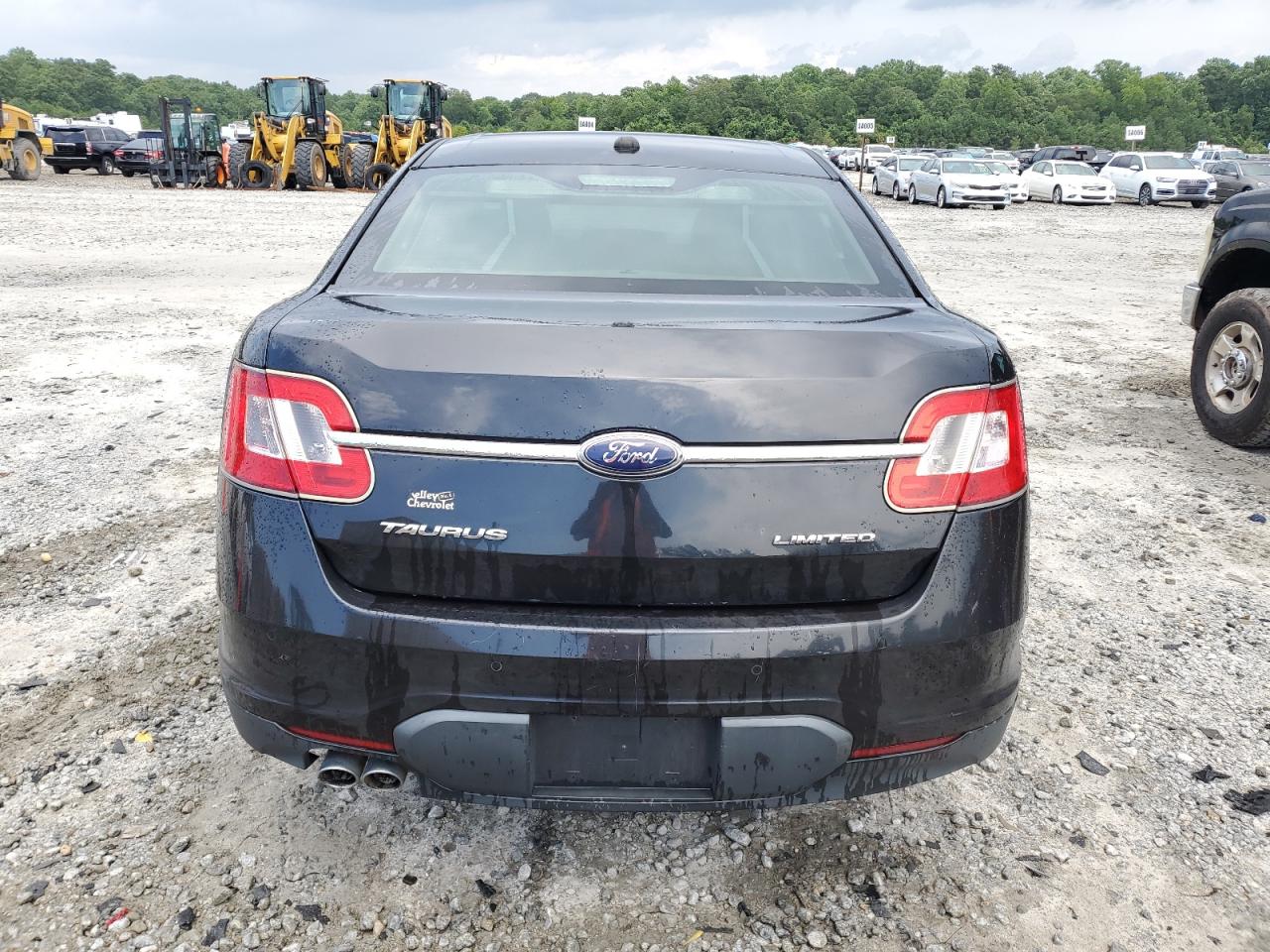 1FAHP2FW3AG118676 2010 Ford Taurus Limited