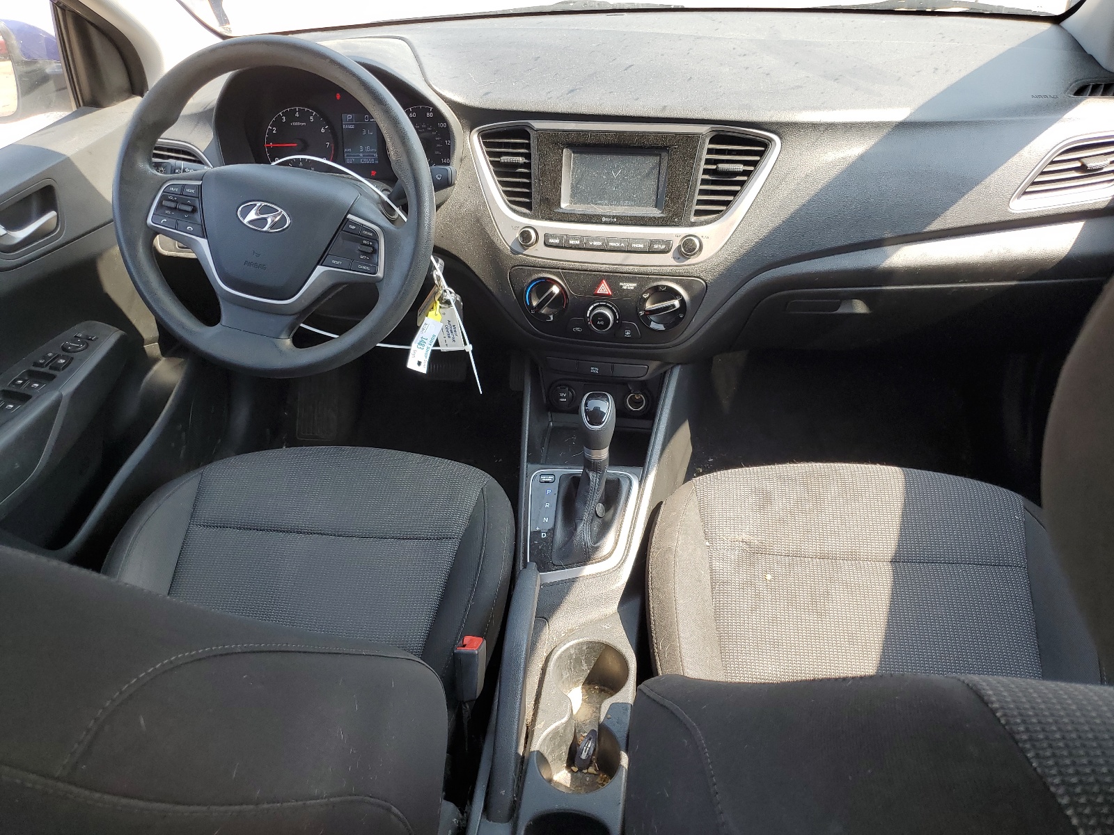 3KPC24A32KE050545 2019 Hyundai Accent Se
